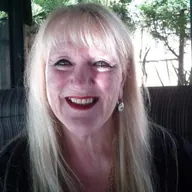 Ann Lesley avatar